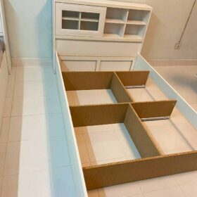 โครงเตียงไม้สีขาว 3.5 ฟุต รุ่นลิ้นชักข้าง1